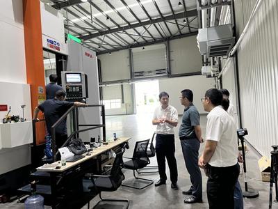 深化校企合作，共促創(chuàng)新發(fā)展——機(jī)械工程學(xué)院赴浙江日發(fā)精密機(jī)械股份有限公司開展產(chǎn)學(xué)研合作交流